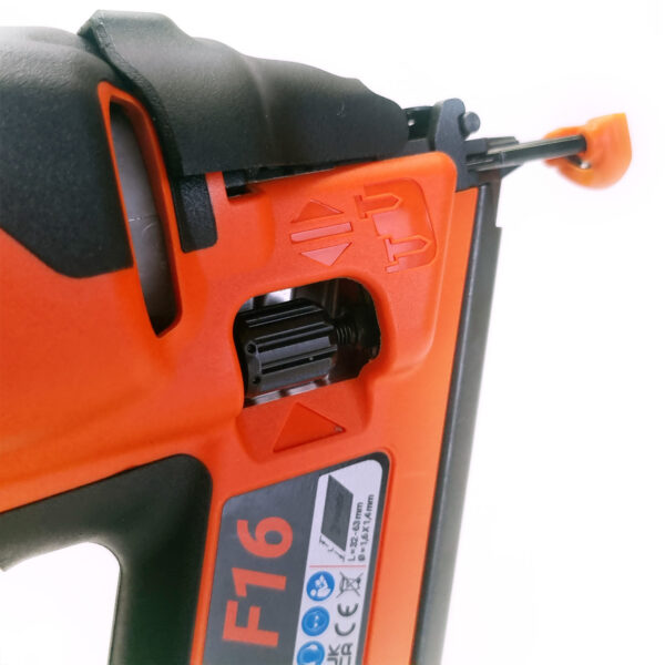 Paslode IM65 angle Nailer - detail of non marring tip