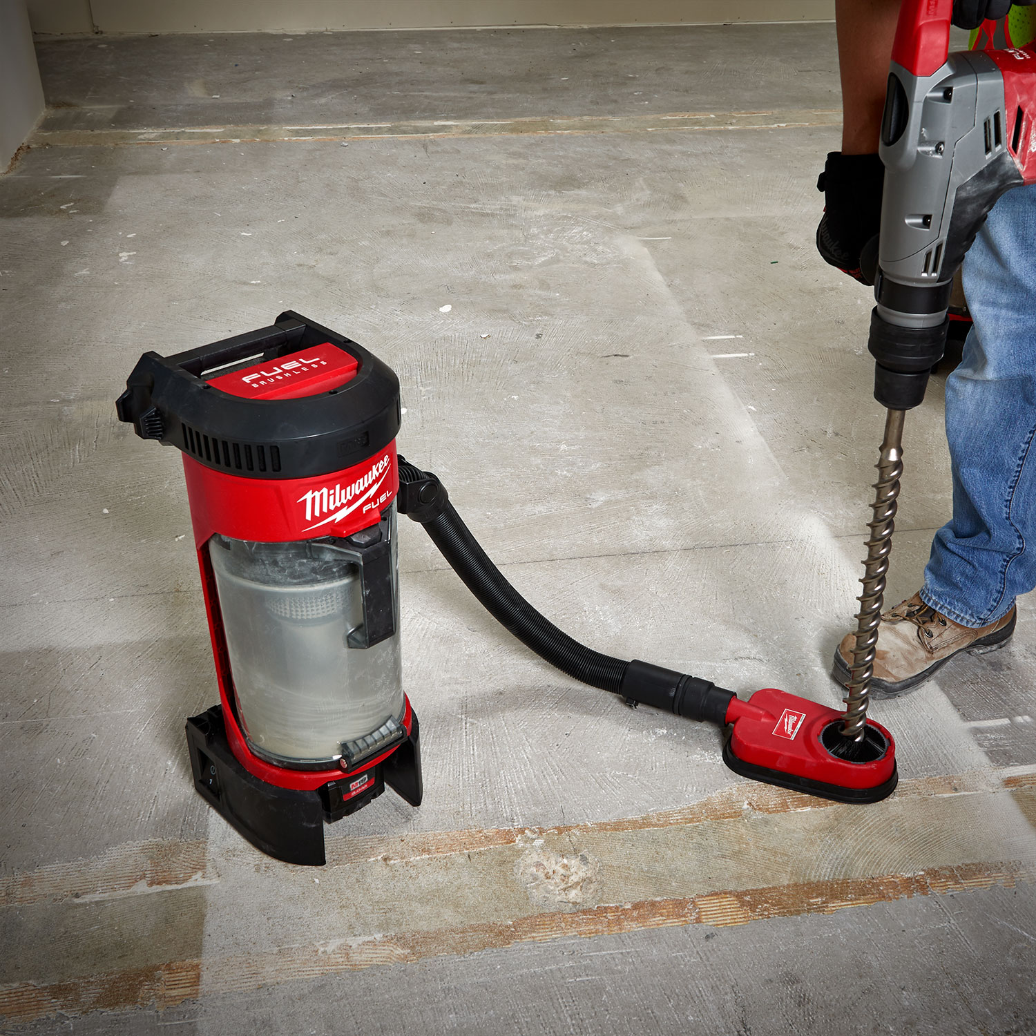 Milwaukee tool 2025 backpack vacuum